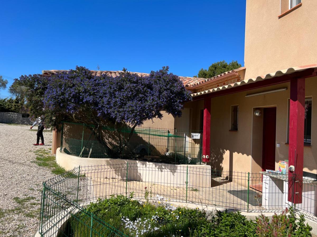 Hotel Domaine Maxxim Clermont-lʼHérault Esterno foto