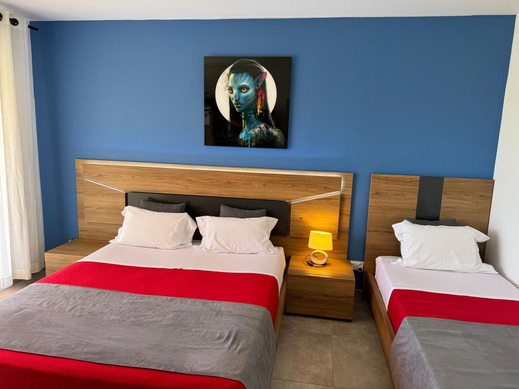 Hotel Domaine Maxxim Clermont-lʼHérault Esterno foto