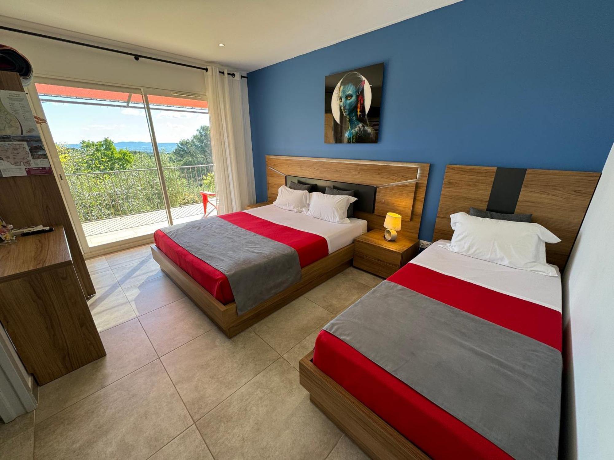 Hotel Domaine Maxxim Clermont-lʼHérault Esterno foto